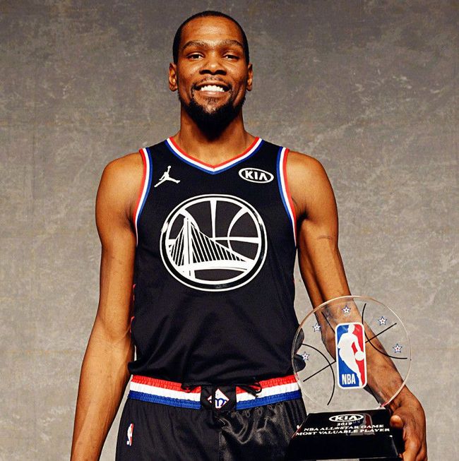 爱游戏全站Karsa遭遇三持续失利，德国队教练压力巨大！上演精彩一战(德国队的教练)