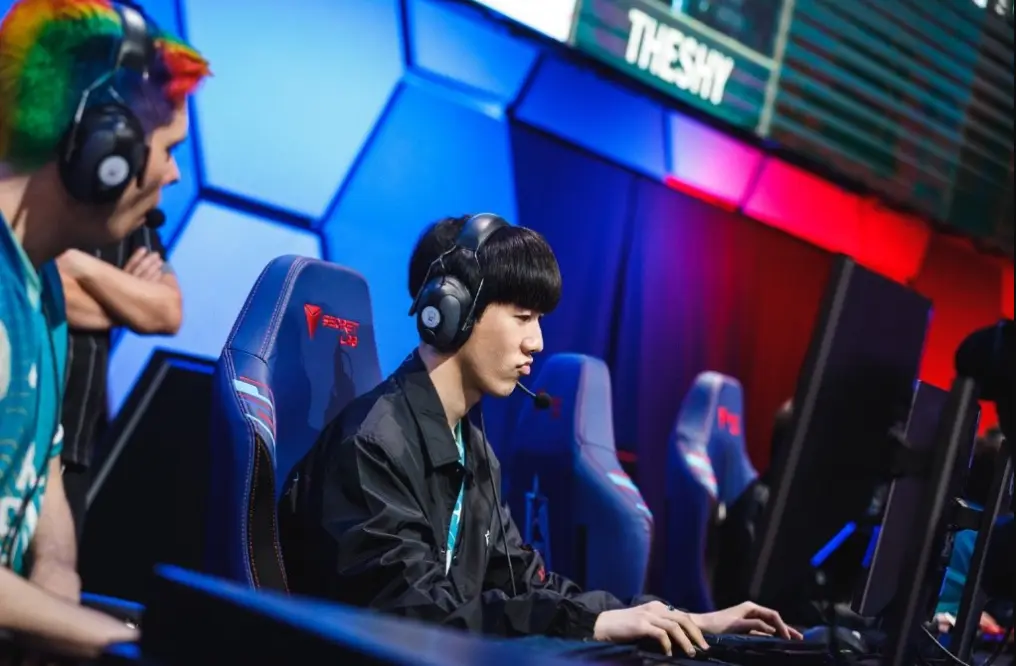 爱游戏全站包含TheShy新星回归赛场表现惊艳，掘金未来可期！的词条