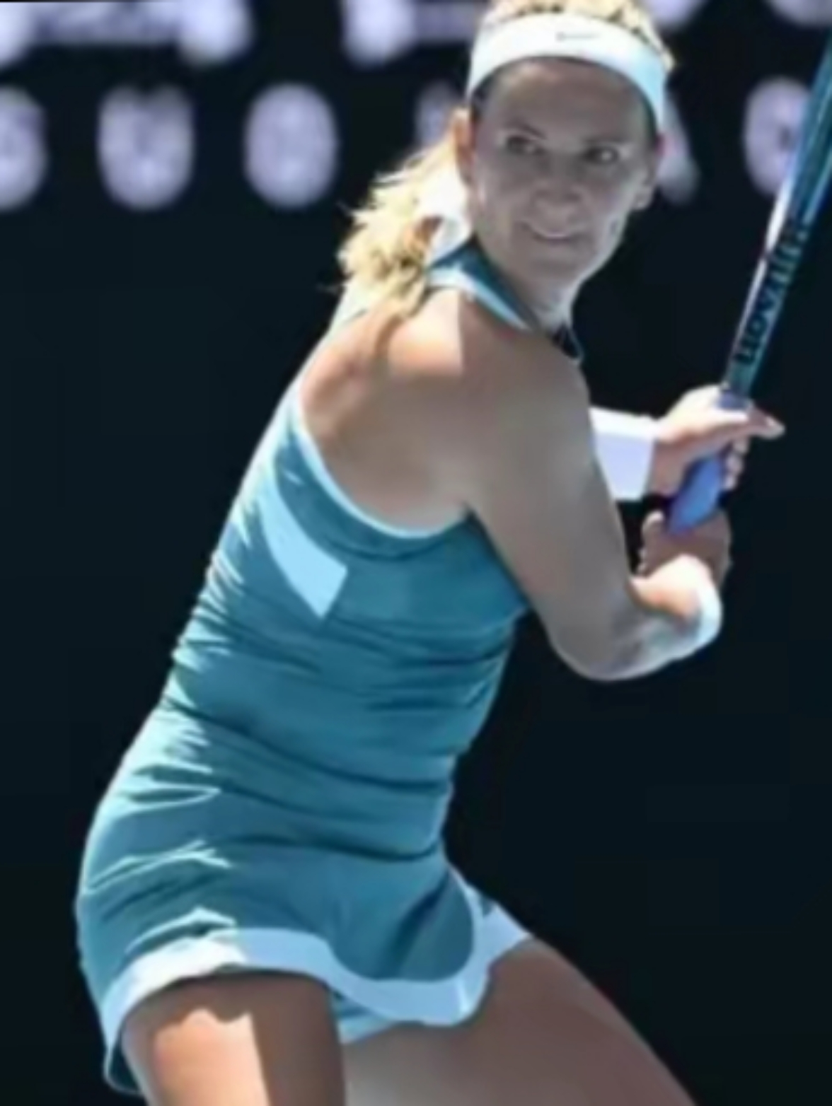 爱游戏全站 阿扎伦卡在尤文图斯比赛中惊险取胜，出色防守引发热议！