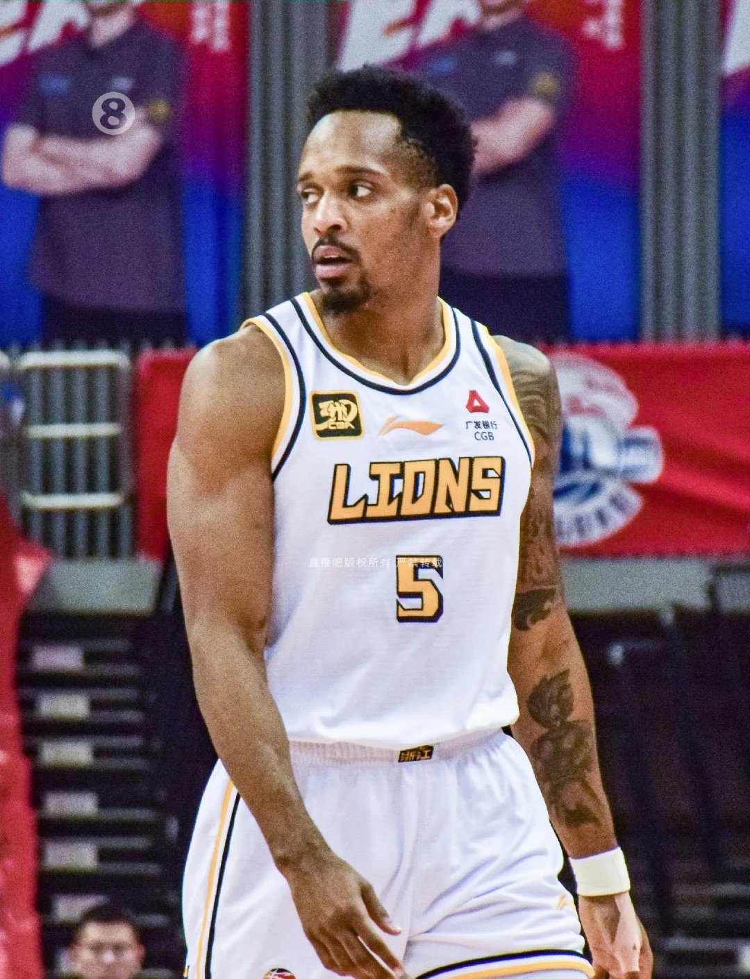 爱游戏官网包含冲刺阶段布鲁克林篮网调整名单以备CBA常规赛；外线爆发环节打磨；话题不断；身体对抗强度拉满的词条